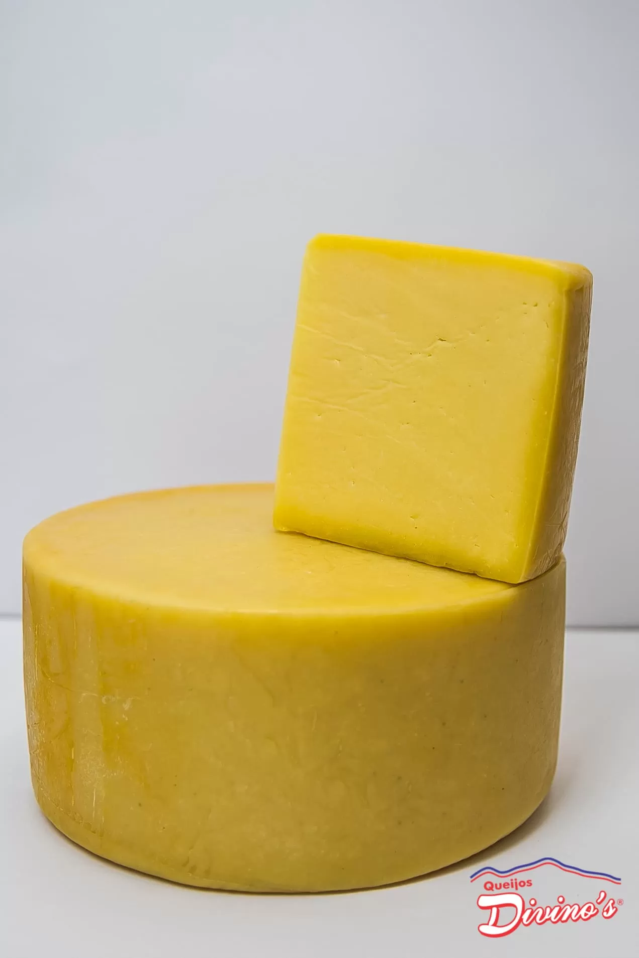 Parmesão Grande - Imagem 2